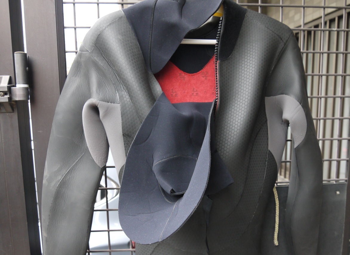 セミドライスーツ メンズ 厚さ5ミリ ウインドサーフィン用 MLサイズくらい_画像10