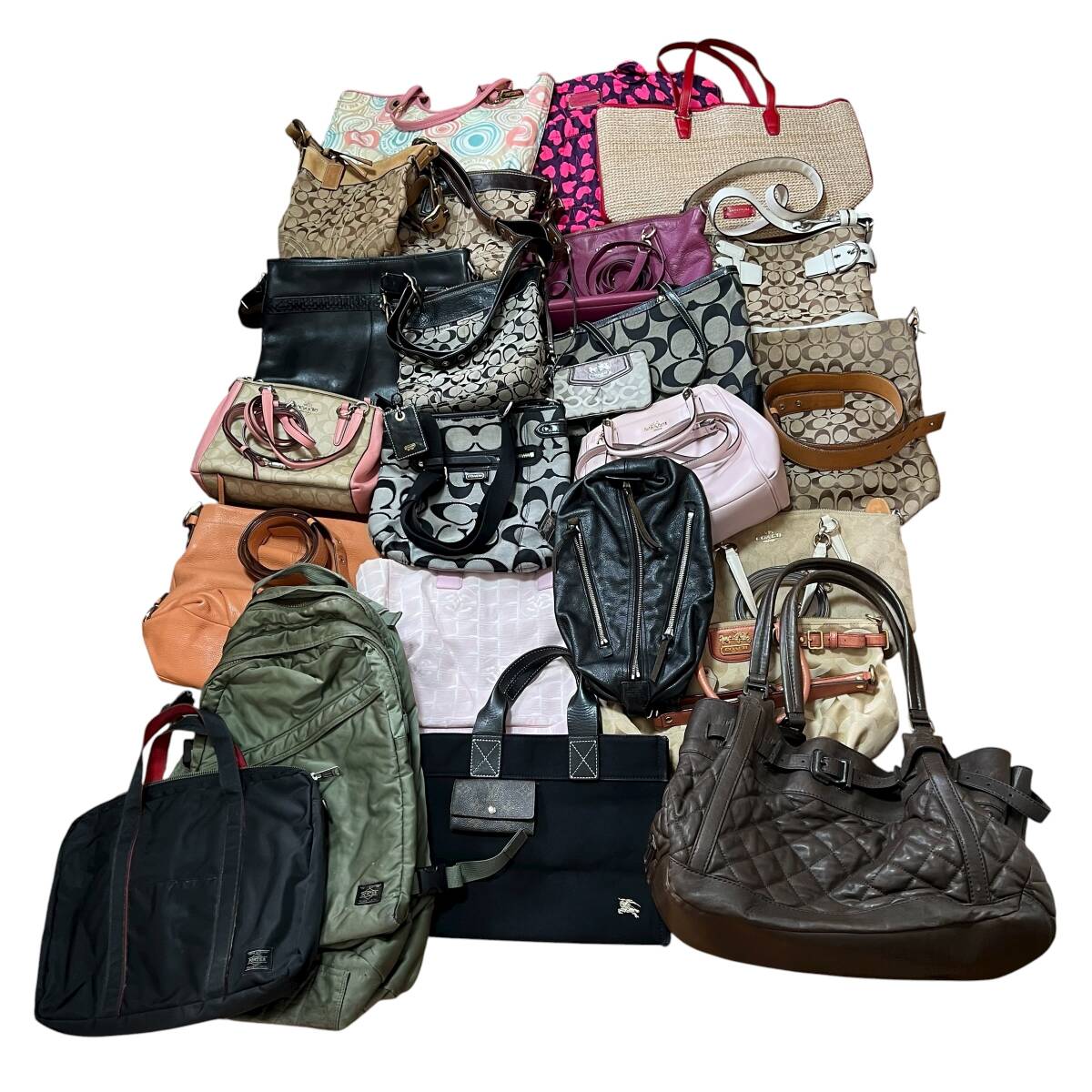 バッグ まとめ COACH コーチ 18点 ポーター 2点 バーバリー 2点 シャネル ルイヴィトン マークジェイコブス アンテプリマ 計26点_画像1