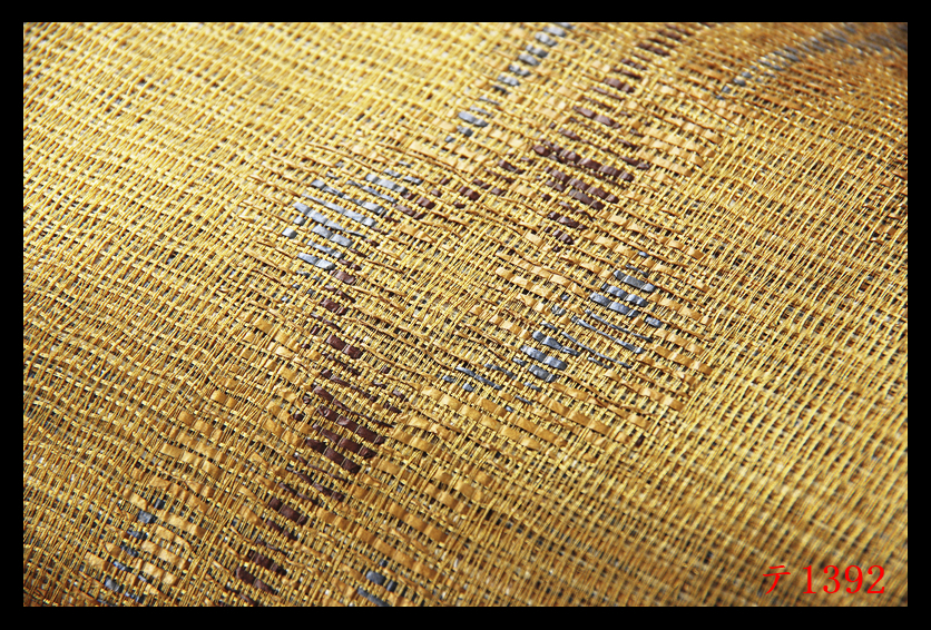 蔵【テ1392】西陣逸品　金色地　気品豊かに　正絹純金糸六通高級美術袋帯　◇検◇簪着物名古屋帯和装小物帯締め_画像5