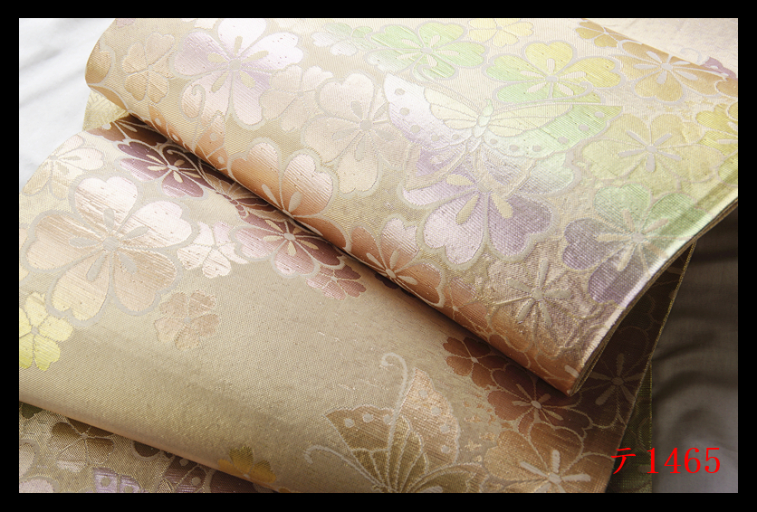 蔵【テ1465】厳選逸品　花蝶紋　暈し　気品豊かに　正絹六通高級美術袋帯　◇検◇簪着物名古屋帯和装小物帯締め_画像3