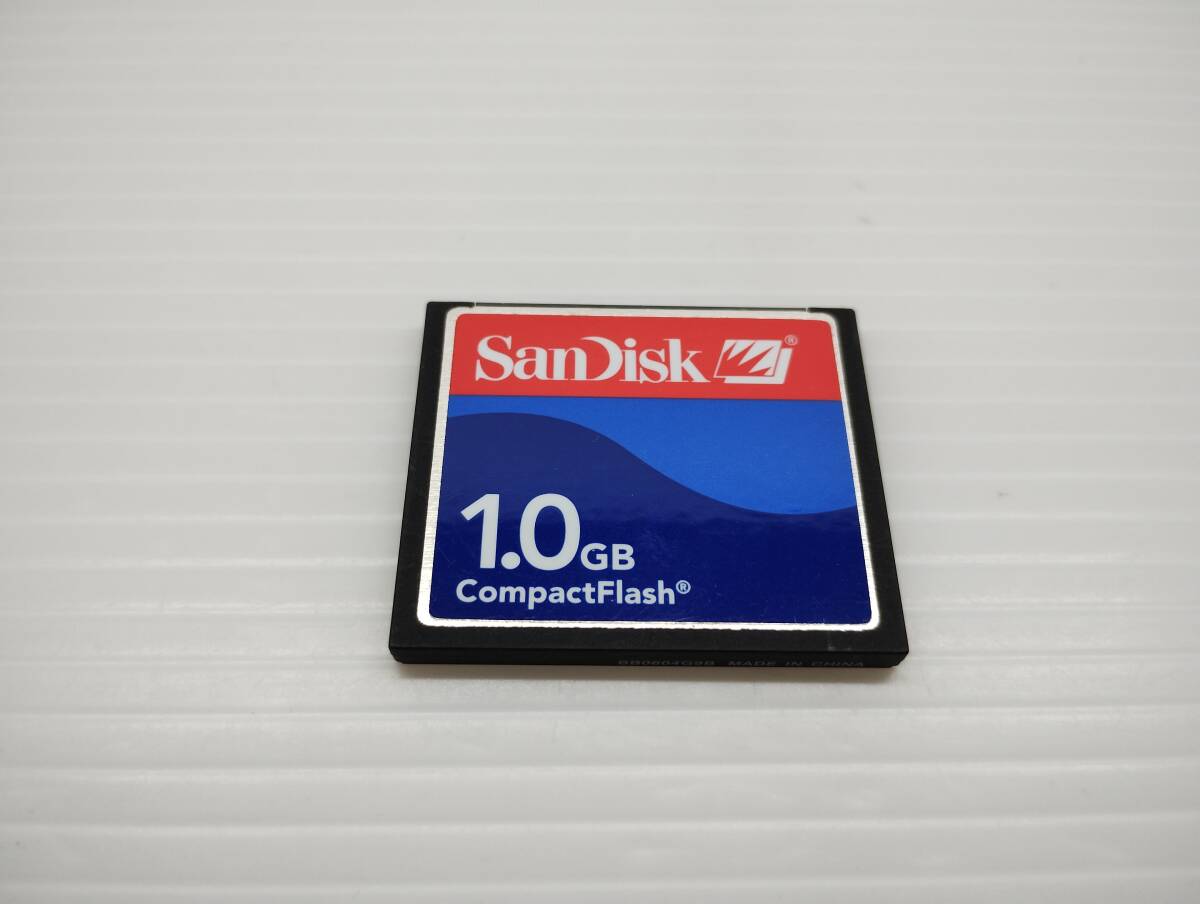 1GB　SanDisk　CFカード　コンパクトフラッシュカード　フォーマット済み　メモリーカード_画像1