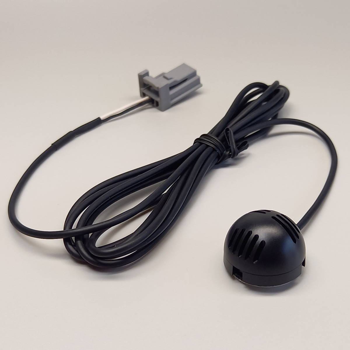 【新品】日産純正ナビ ハンズフリーマイク MM114D/MM115D/MM316D/MM317D/MM318D/MM319D/MM516D/MM517D/MM518D【パナソニック純正部品】_画像1