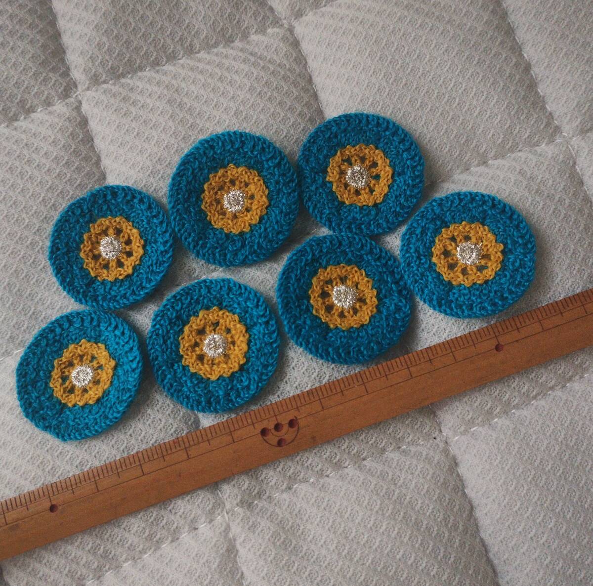 花モチーフ/円形モチーフ/7個セット◆青トルコブルー/黄色イエロー/編み/ミニ/ハンドメイド材料/手芸パーツ/ワッペン_画像1