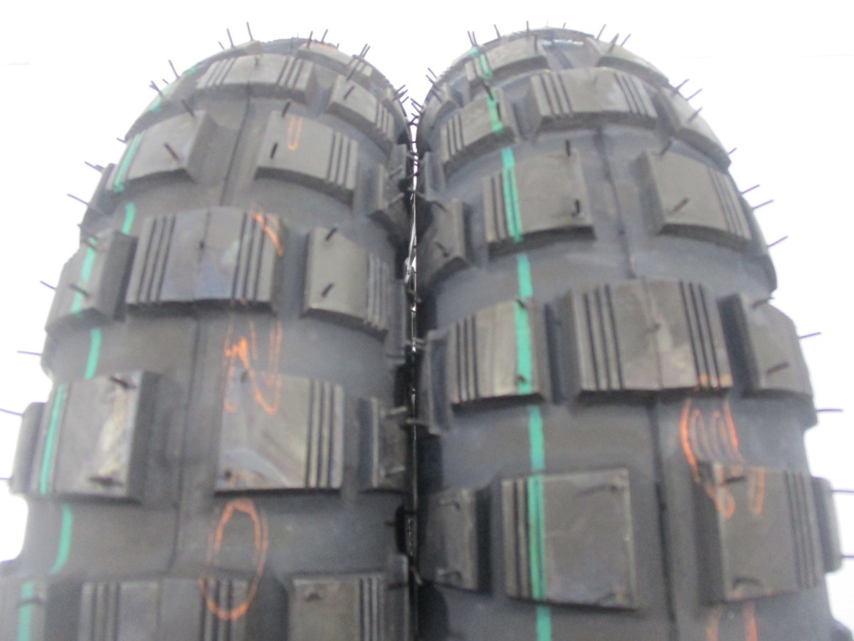 激安　新品　IRC　MINIMOTOTG　3.50-8　２本　チューブ２本　モンキー　売り切り_画像3