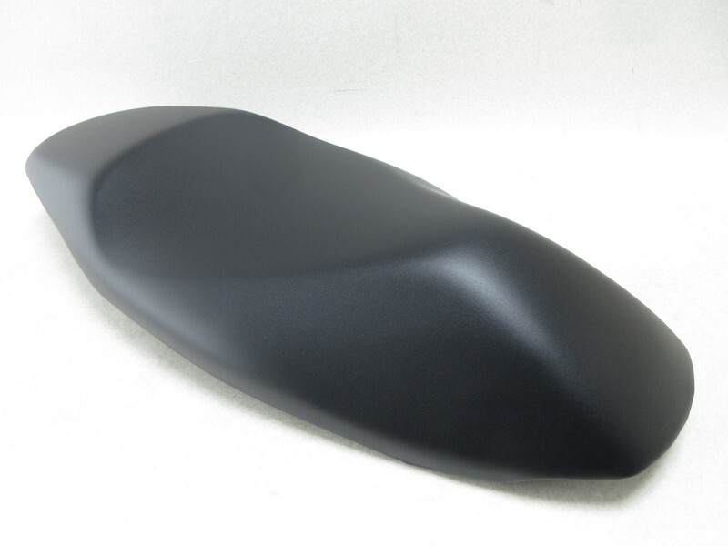 【未使用品】NMAX125/155 ヤマハ純正シート 2024年製【未使用品】_画像2