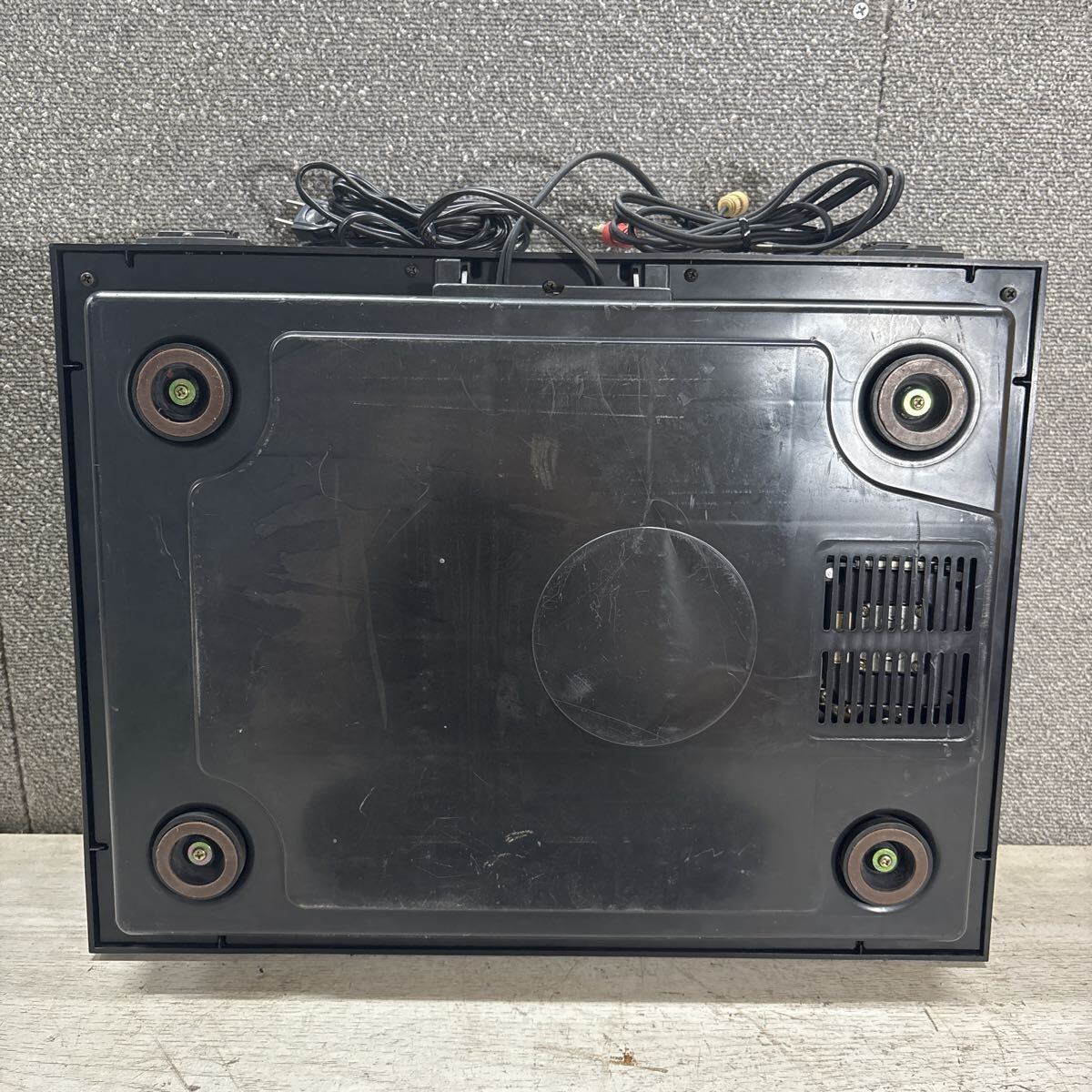 RD10-185 激安 VICTOR JL-A15 AUTOMATIC PLAYER SYSTEM レコードプレーヤー 通電NG 中古現状品 ※3回再出品で処分_画像10