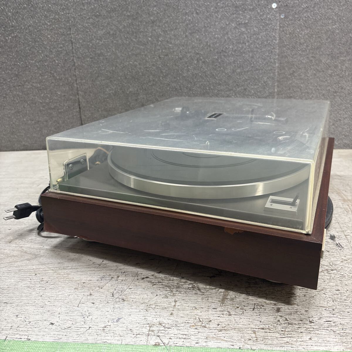 RD10-203 激安 PIONEER PL-155 STEREO TURNTABLE レコードプレーヤー 通電NG 中古現状品 ※3回再出品で処分_画像7