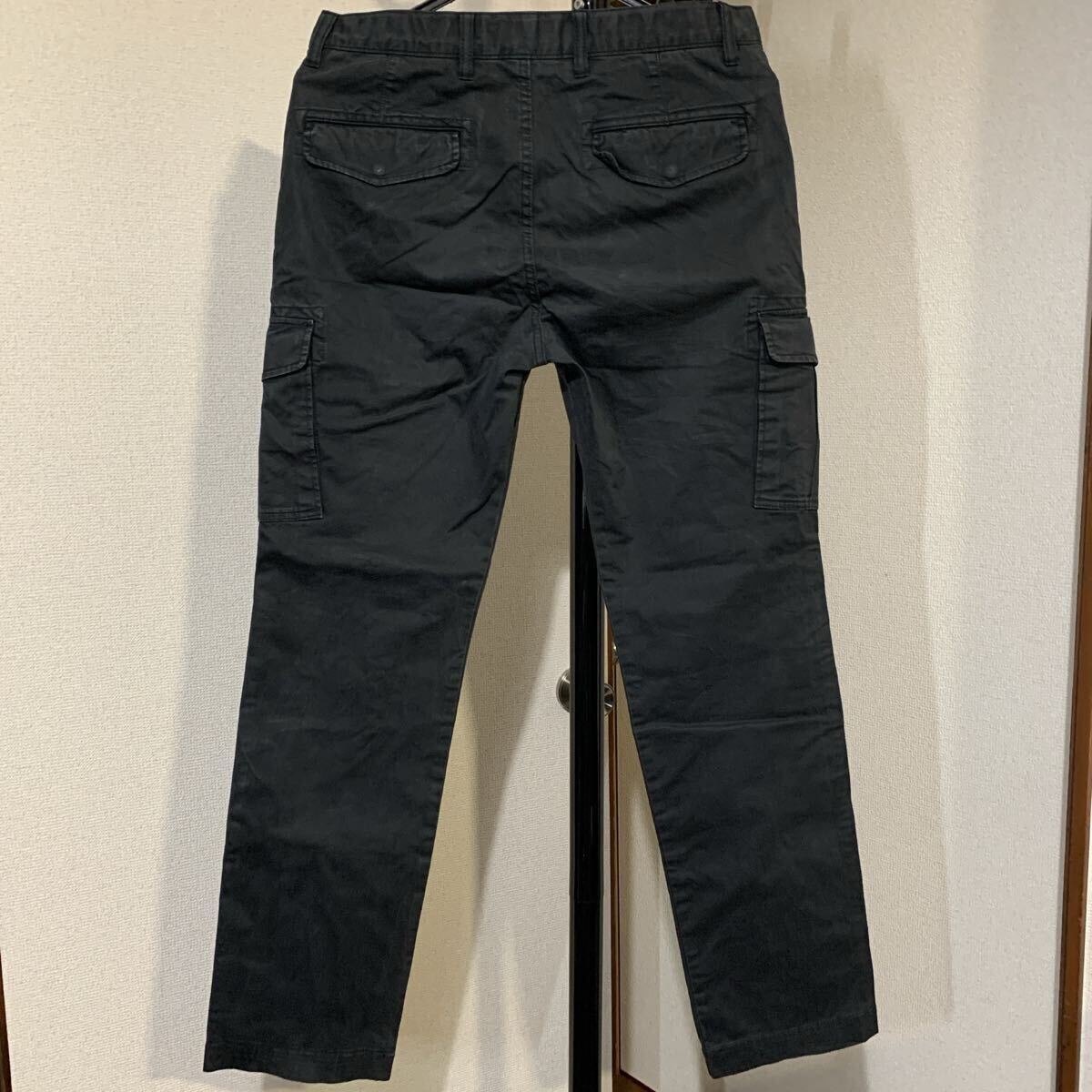 UNIQLO ユニクロ / カーゴパンツ / サイズ:32 / 色:ブラック_画像2