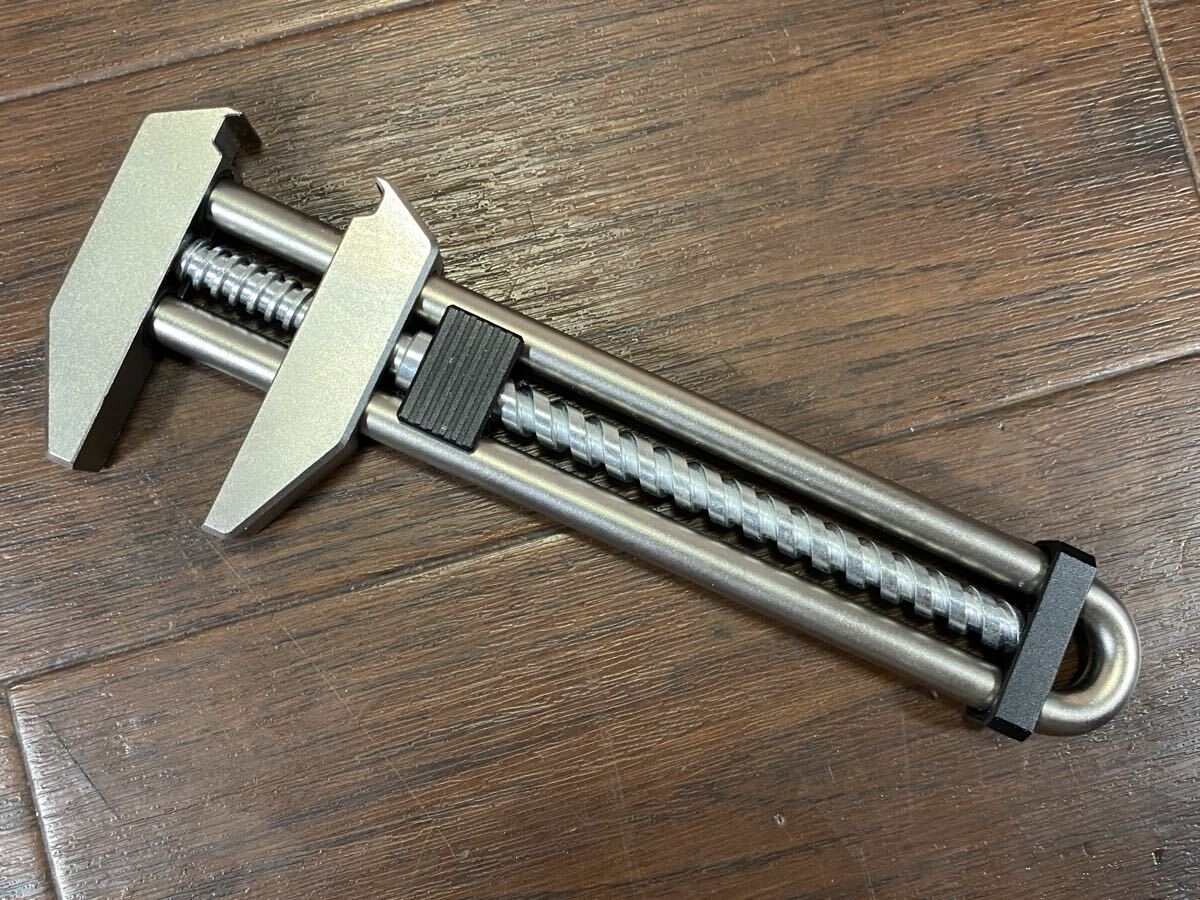 ♪♪METMO モンキーレンチ 人間工学に基づいた操作 絶版品 全長約18cm ゆうパケット発送♪♪_画像3