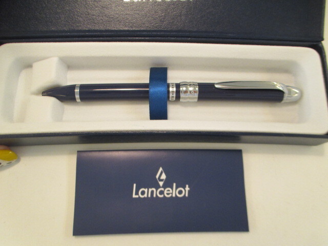 ◆ぺんてる/Pentel★ランスロット複合筆記具3シリーズ☆ネイビー LCW31C_画像3