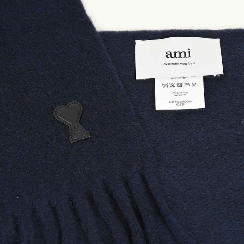 AMI PARIS ALEXANDRE MATTIUSSI アミ パリス クラシックマフラー USF421 AW0059 BLEU MARINE 新品 並行輸入品 イタリア正規品 爆買_画像4
