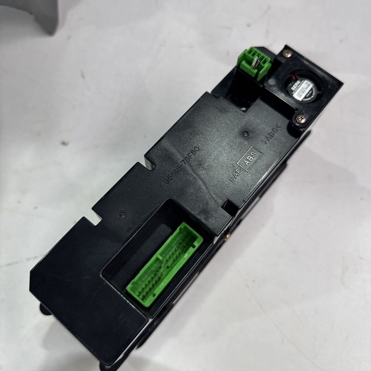 230265 スズキ MC21S ワゴンR エアコンスイッチ エアコンパネル　95610-76G10_画像5