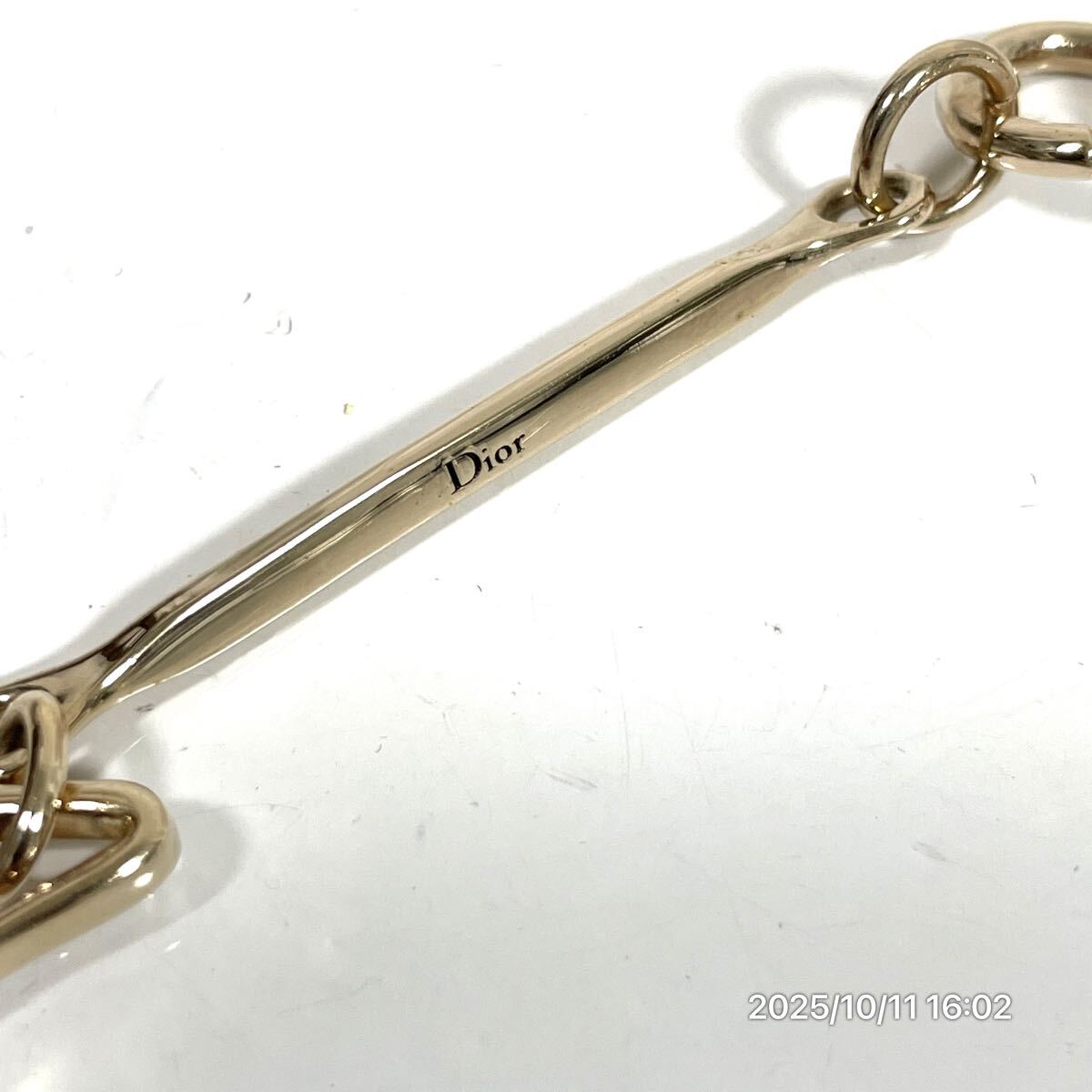 美品 Dior クリスチャンディオール CDロゴ リーフ調 ブランドロゴマーク ゴールドカラー 片耳 大ぶり ピアス アクセサリー 装飾品_画像8