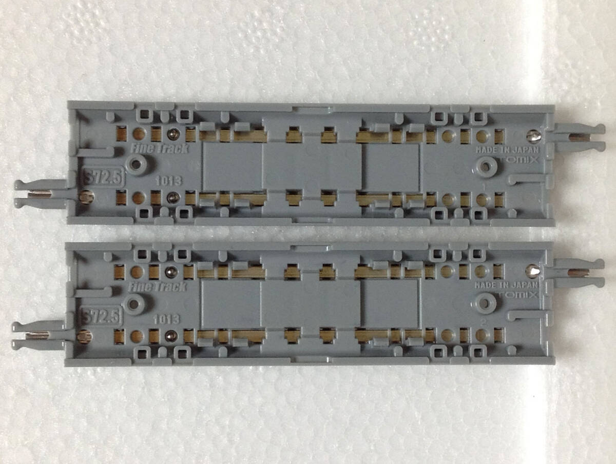 TOMIX 1013 S72.5-PC(F) 直線PC線路 S72.5-PC(F) 2本セット 中古品 その3 清掃走行確認_画像3