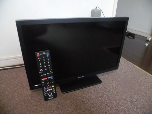 送料安い♪ 2024年製  SHARP 2T-C19DE-B B-CASカード 関東近県 JR駅改札内配達無料 取説 リモコン 即決14800円 _画像4