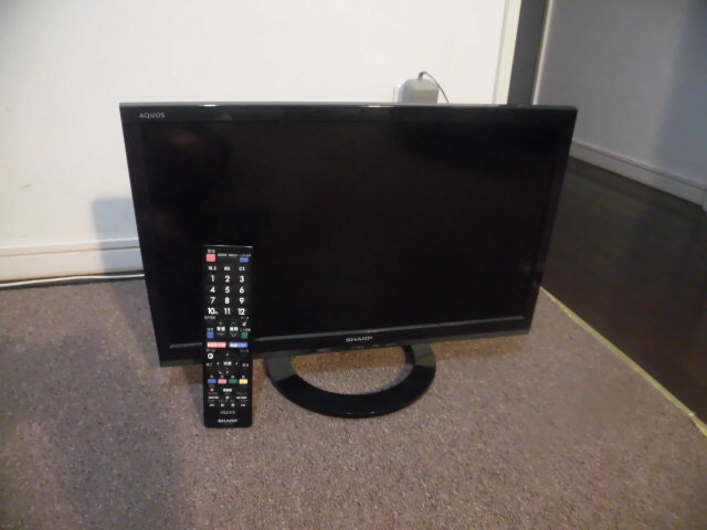 送料安い♪ SHARP LC-19K30 B-CASカード 関東近県 JR駅改札内配達無料 リモコン 即決4980円 _画像5