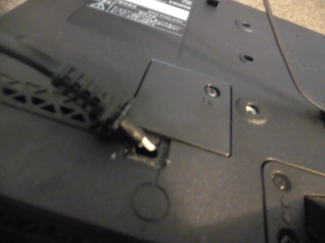 送料安い♪ SHARP LC-19K30 B-CASカード 関東近県 JR駅改札内配達無料 リモコン 即決4980円 _画像9