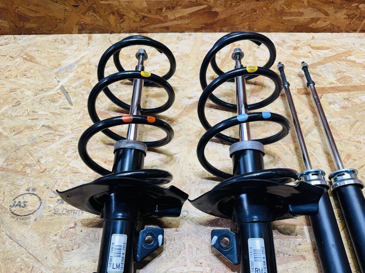 * прекрасный товар *NISSAN Nissan Ниссан C26 Serena оригинальный подвеска подвеска комплект амортизатор 54302 1VA1A 56210 1VA1A