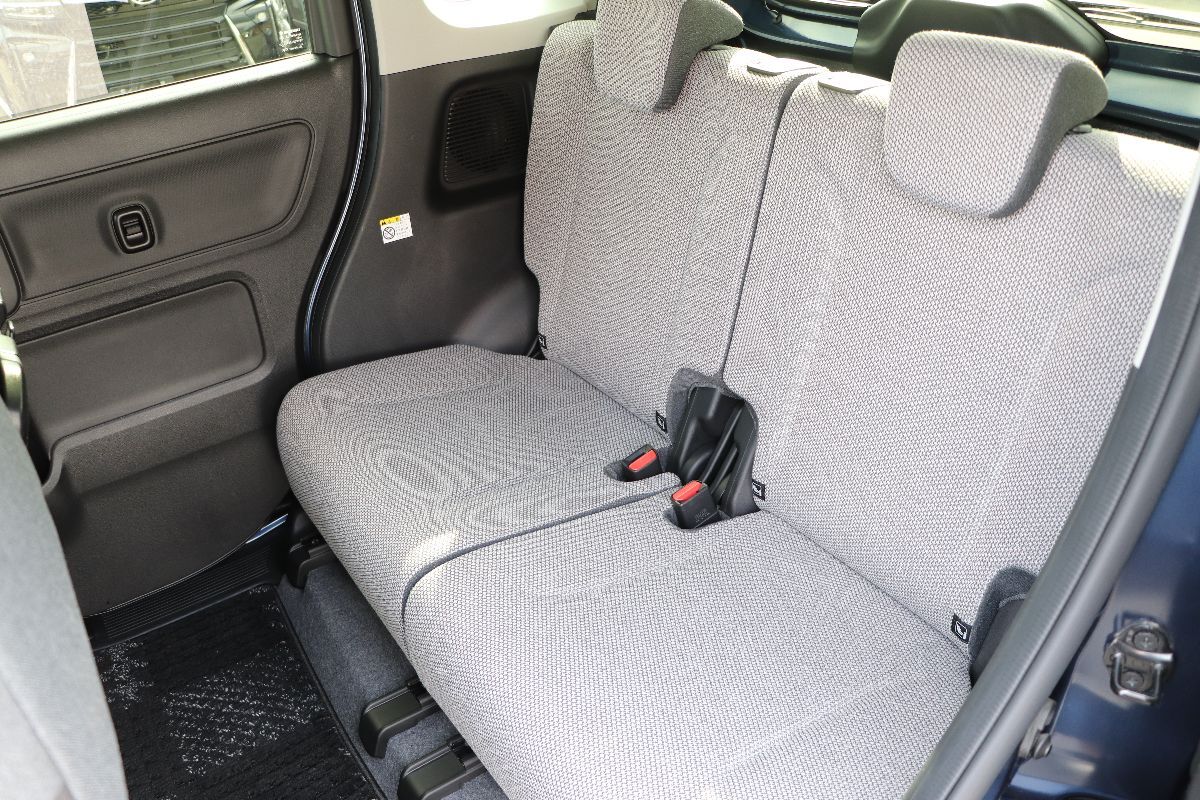 最上級グレード HYBRID X セーフティプラスパッケージ、全方位モニター付メモリーナビ装着車 ヘッドアップディスプレイ ワゴンRスマイル_画像7