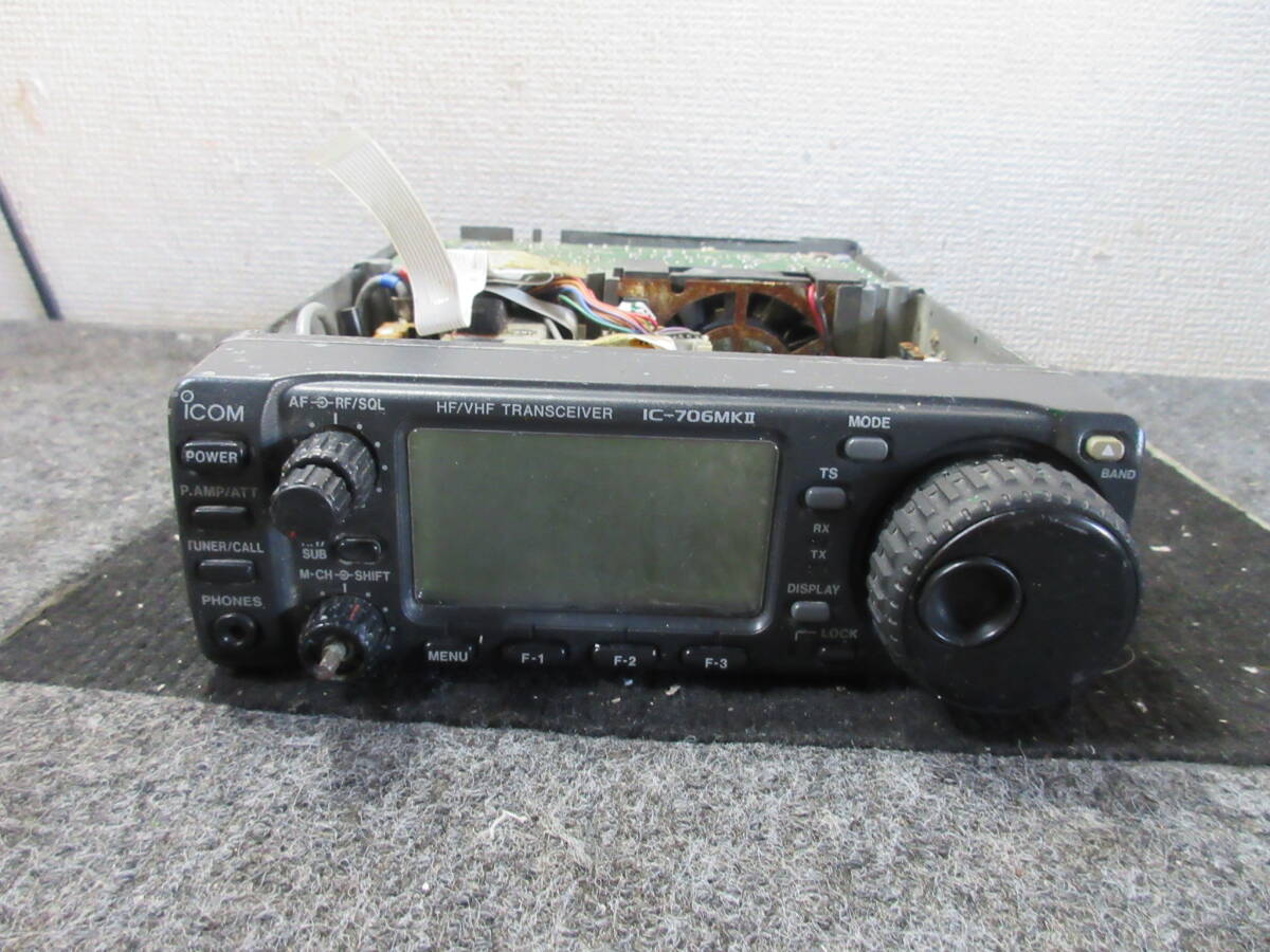 棚5・A1099　ICOM　アイコム　IC-706　無線機　現状品_画像1