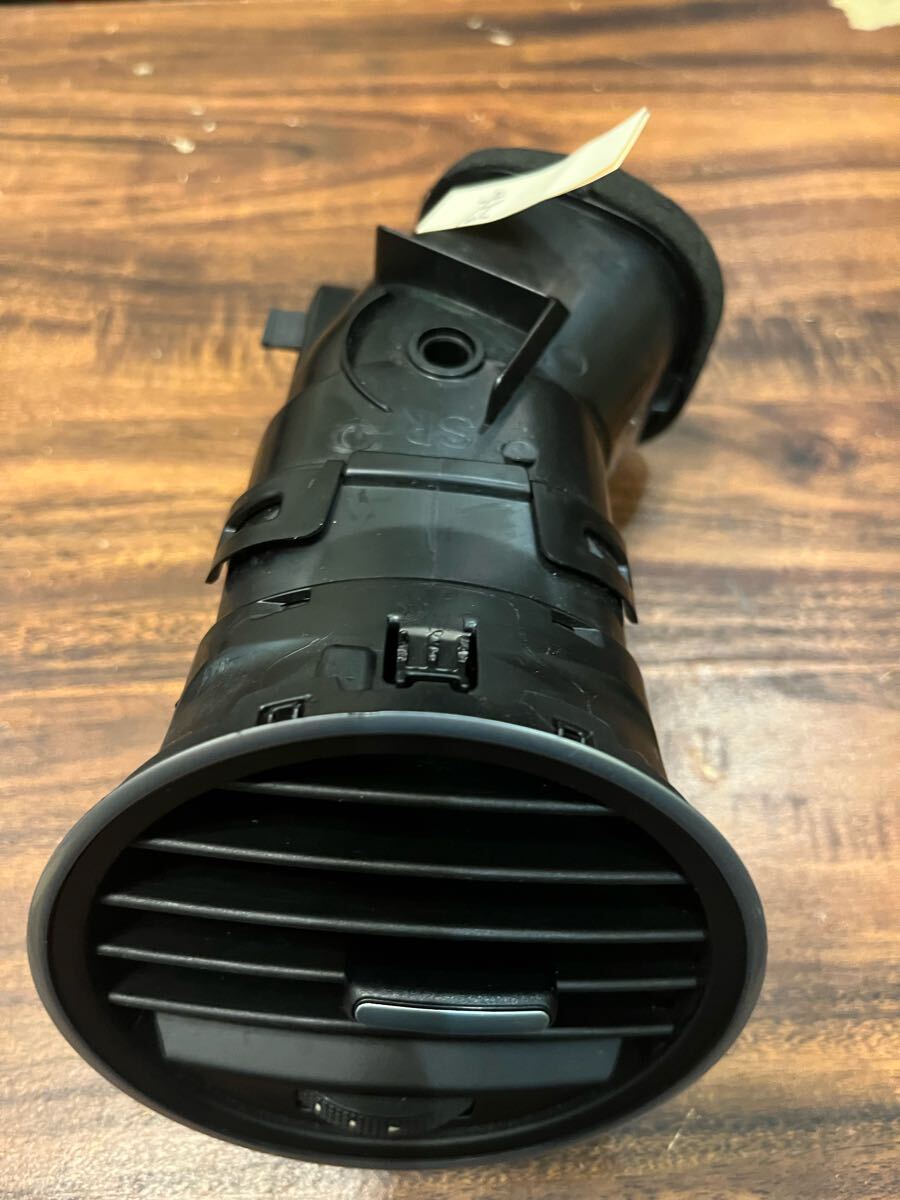 VW Volkswagen The Beetle оригинальный кондиционер выпускное окошко левый для 16CBZ б/у товар VW Volkswagen The Beetle оригинальный кондиционер выпускное окошко левый для 16CBZ б/у товар