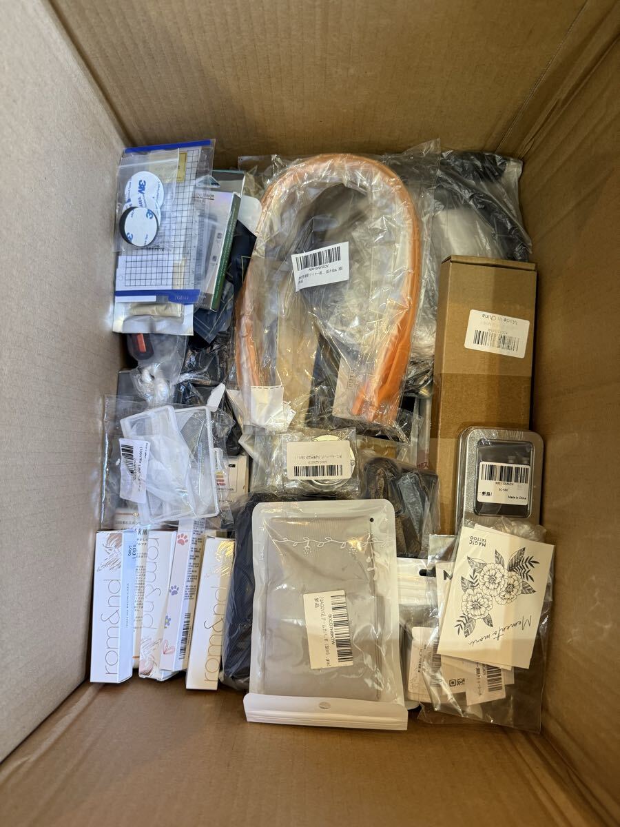 いろいろおまとめ 160点 家電 スマホケース ケーブル アイロン ジャンク品_画像4