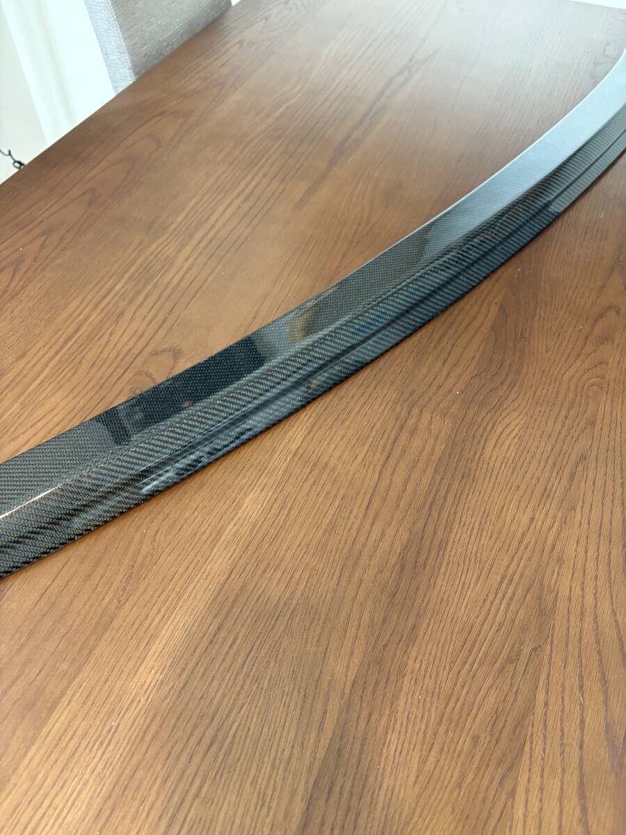 美品☆BMW☆リアルカーボン☆トランクスポイラー☆ E60☆M5ルック☆5シリーズ☆セダン_画像2