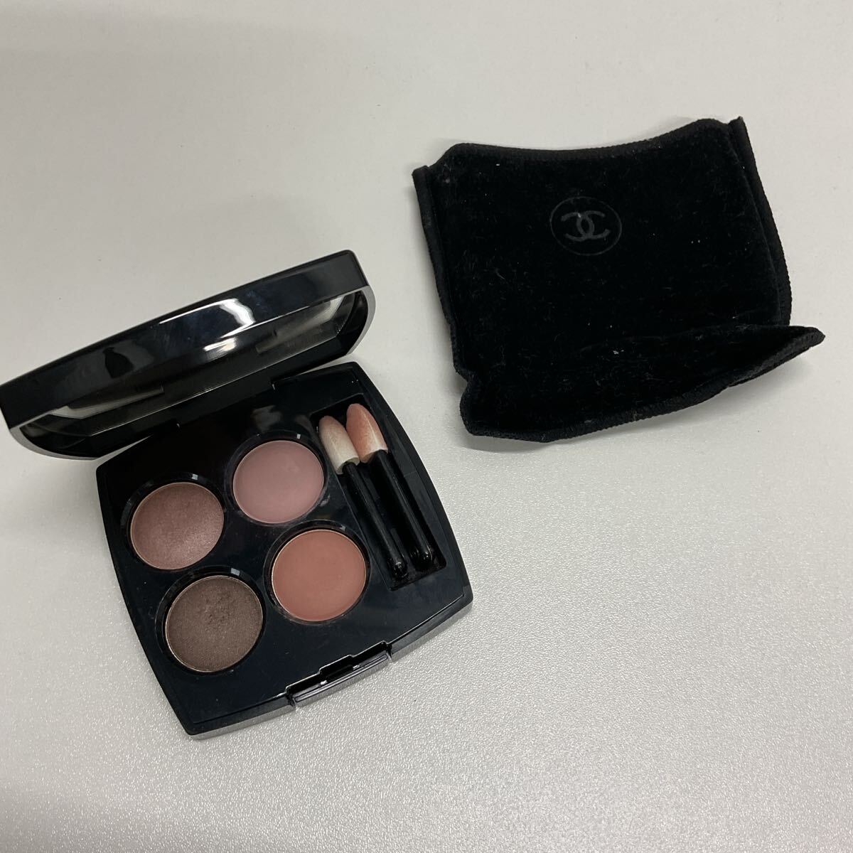 【S-2307】 CHANEL レキャトルオンブル オンブル 352 エレメンタル アイシャドウ シャネルの画像1