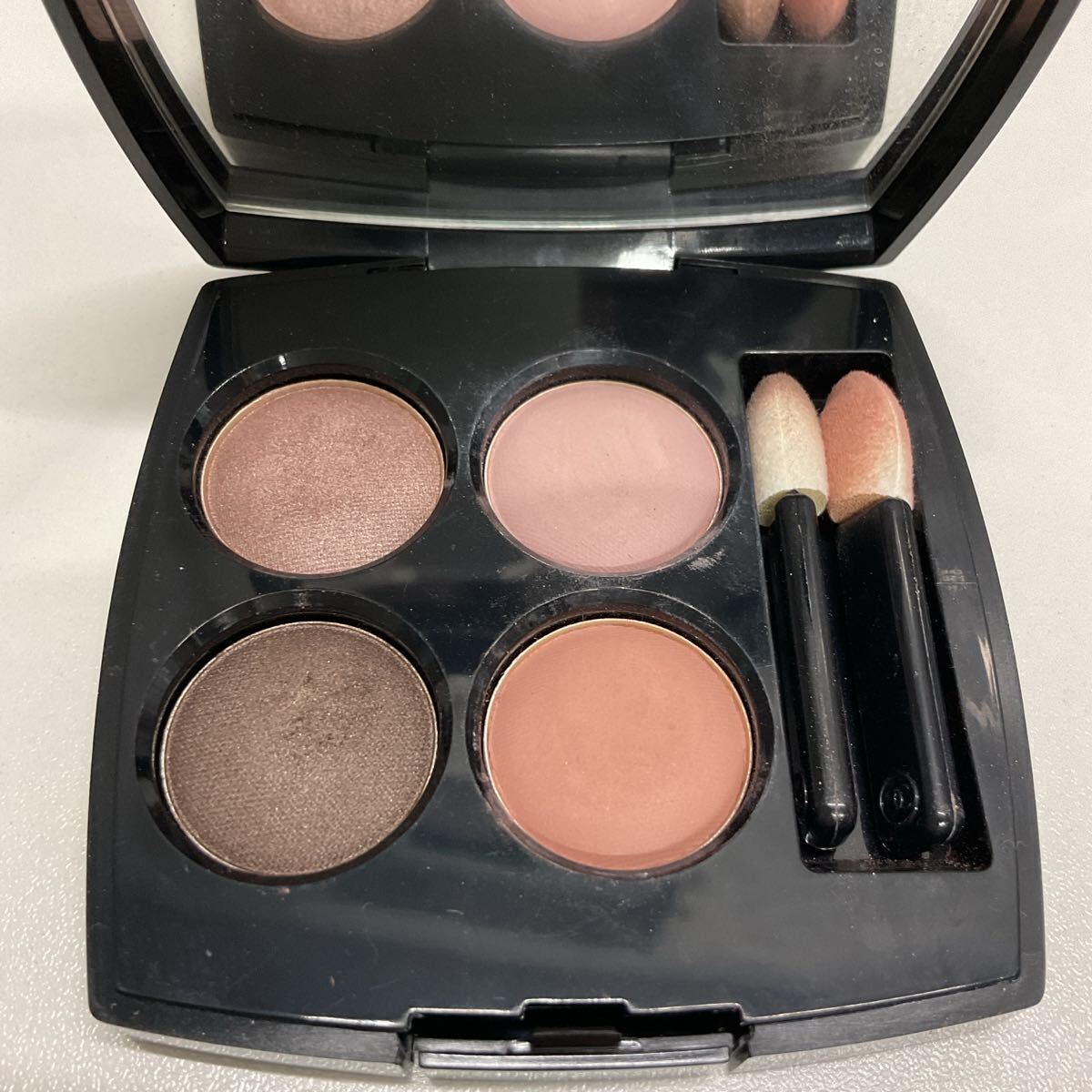 【S-2307】 CHANEL レキャトルオンブル オンブル 352 エレメンタル アイシャドウ シャネルの画像3