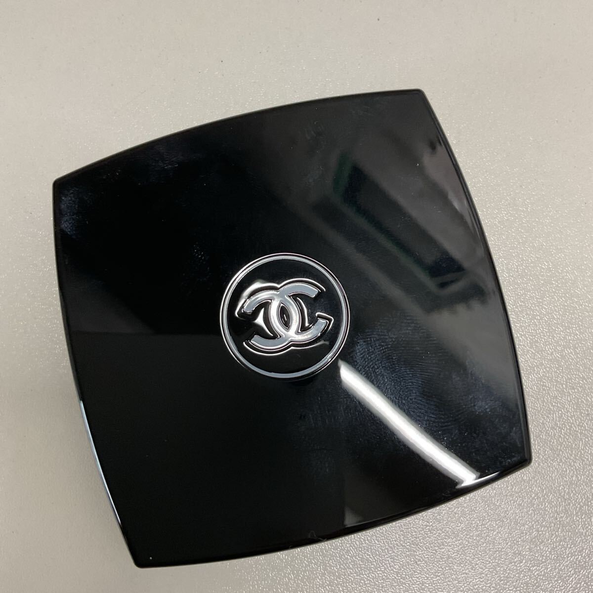 【S-2307】 CHANEL レキャトルオンブル オンブル 352 エレメンタル アイシャドウ シャネルの画像4