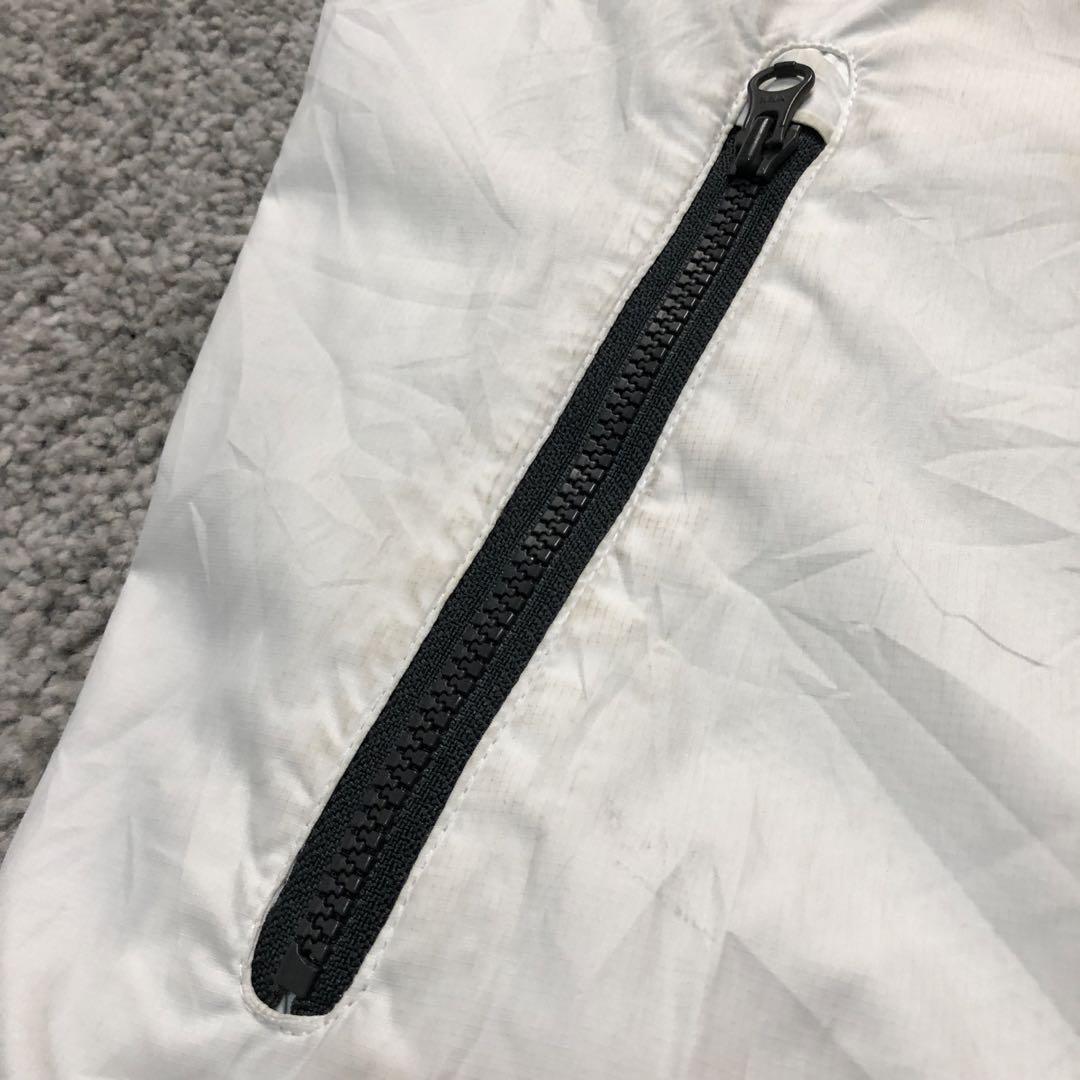 ナイキ ナイロンジャケット Sサイズ グレー_画像7