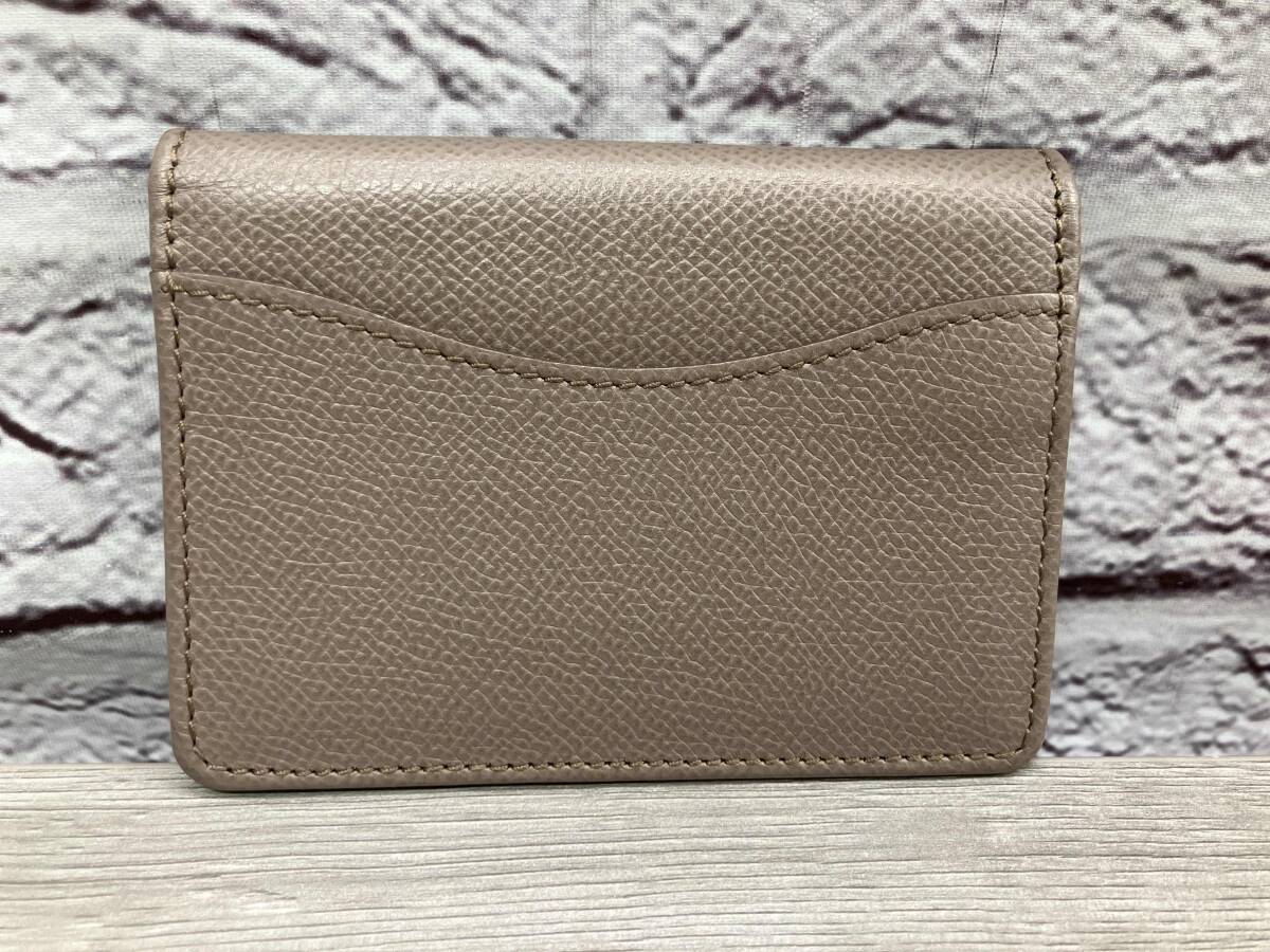 Salvatore Ferragamo IR-22D198 мелкие вещи оттенок бежевого магазин квитанция возможно 