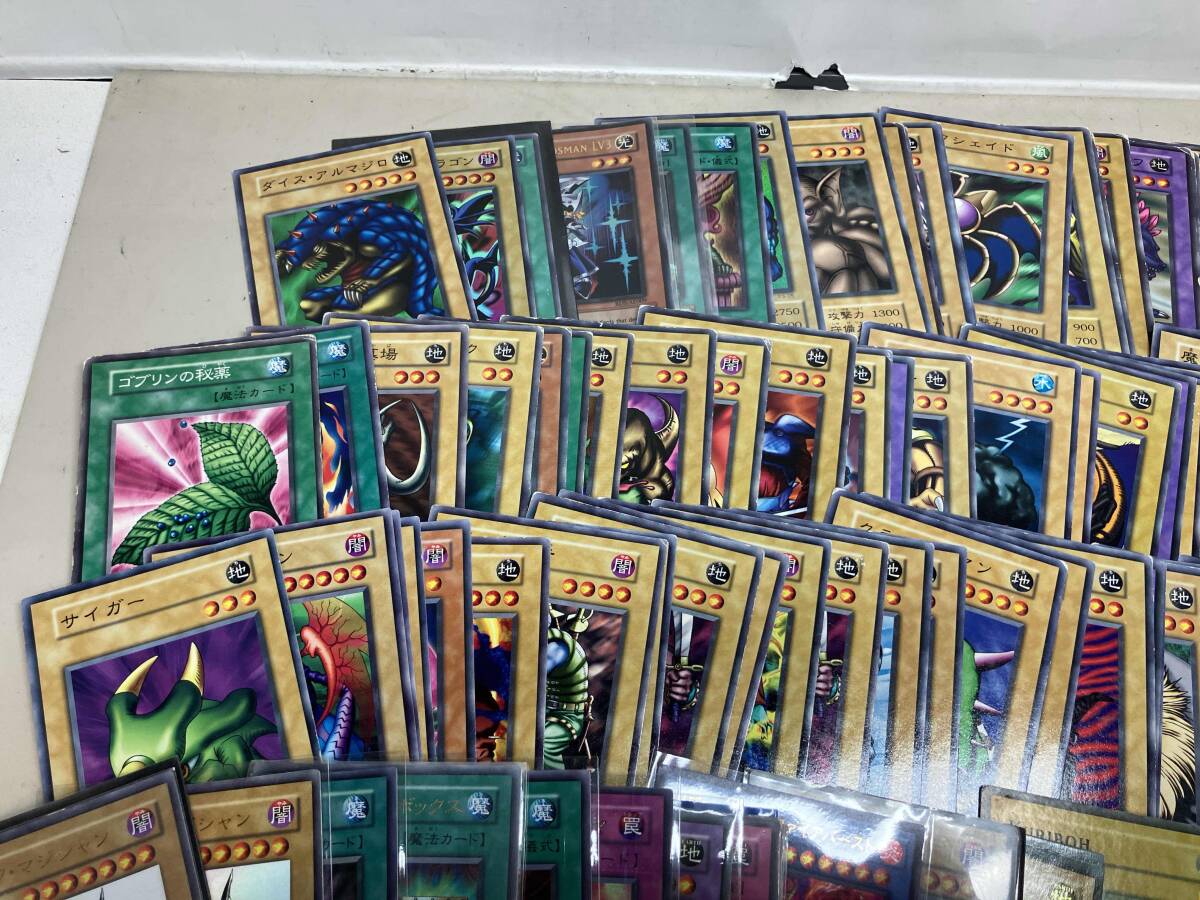 古い遊戯王カード まとめ売りの画像2