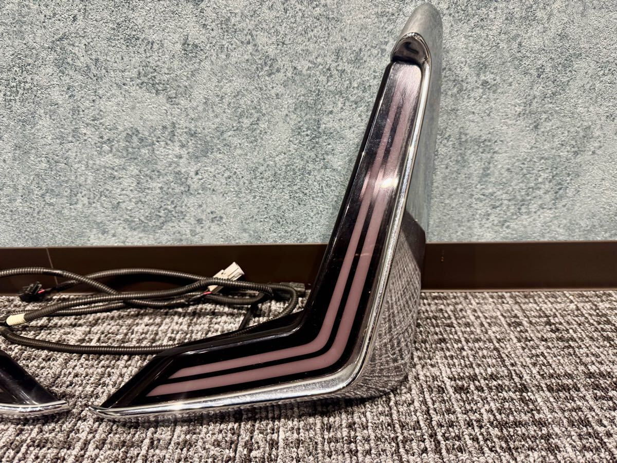 MODELLISTA 30 アルファード 後期 デイライト モデリスタ シグネチャーイルミブレード LED AGH30W GGH30W AGH35W GGH35W シグネチャー_画像2