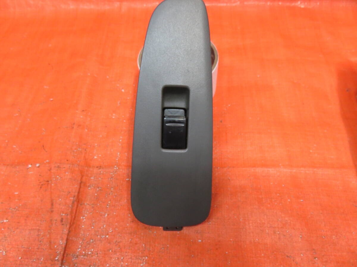 LA3415* 動作OK エスティマ 30系 フロント/左右 パワーウインドウスイッチ/運転席 助手席/純正 76A048/ ACR30W ACR40W MCR30W MCR40W_画像4