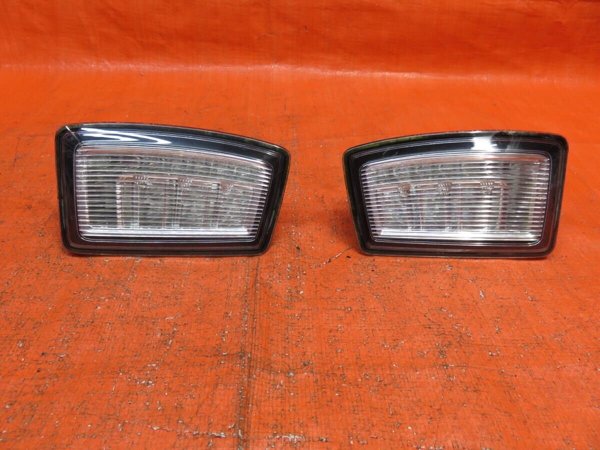 LA3133* лампочка-индикатор OK Audi A1/8XCHZ 1.0TFSI задняя торцевая дверь / внутренний задний фонарь левый и правый в комплекте / оригинальный 8X0.945.095 / 1.4TFSI 8XCZE