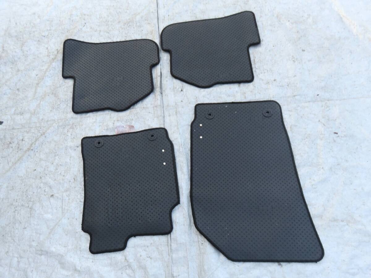 LA3167* Audi A1/8XCHZ 1.0TFSI оригинальный коврик на полу /4 позиций комплект один шт / 1.4TFSI 8XCZE * царапина загрязнения иметь 