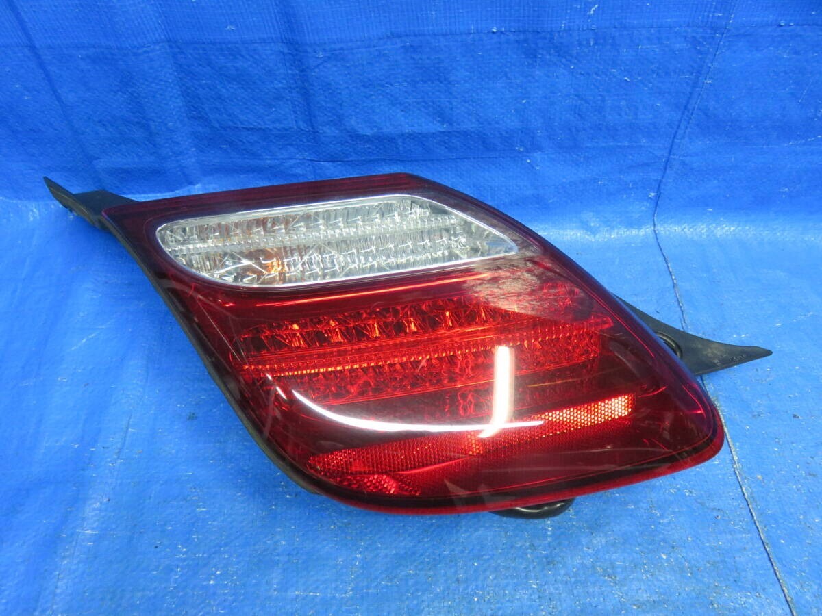 LA5577* лампочка-индикатор OK Lexus SC430 UZZ40/ поздняя версия задние фонари задний фонарь финишная отделка / оригинальный Koito 24-54 423-78496 * маленькая царапина