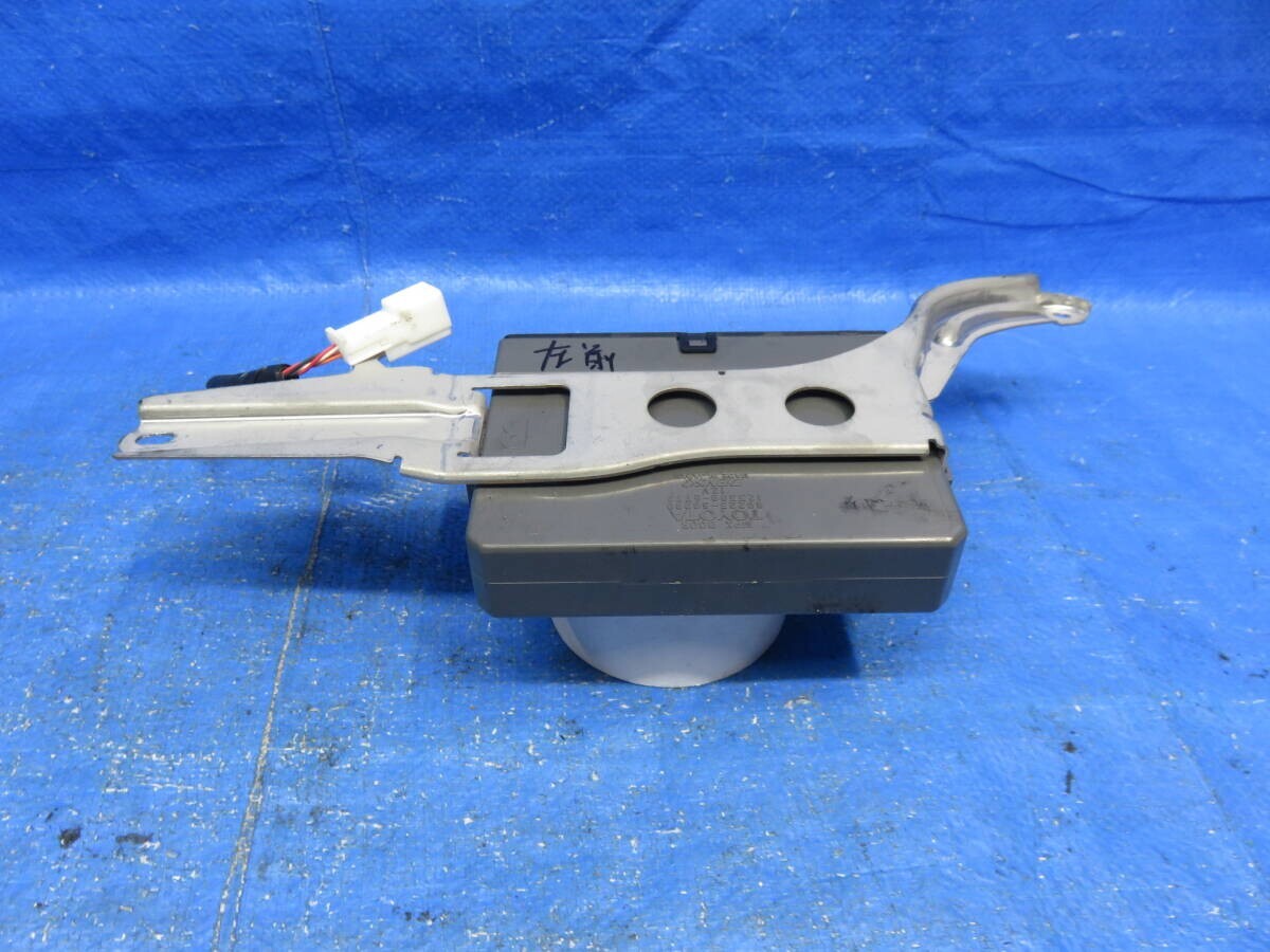 LA6130* 動作OK レクサス LS600/UVF45 フロント (左) MPX ドア コンピューター 助手席 /純正 89223-50280 LS460/USF40_画像5