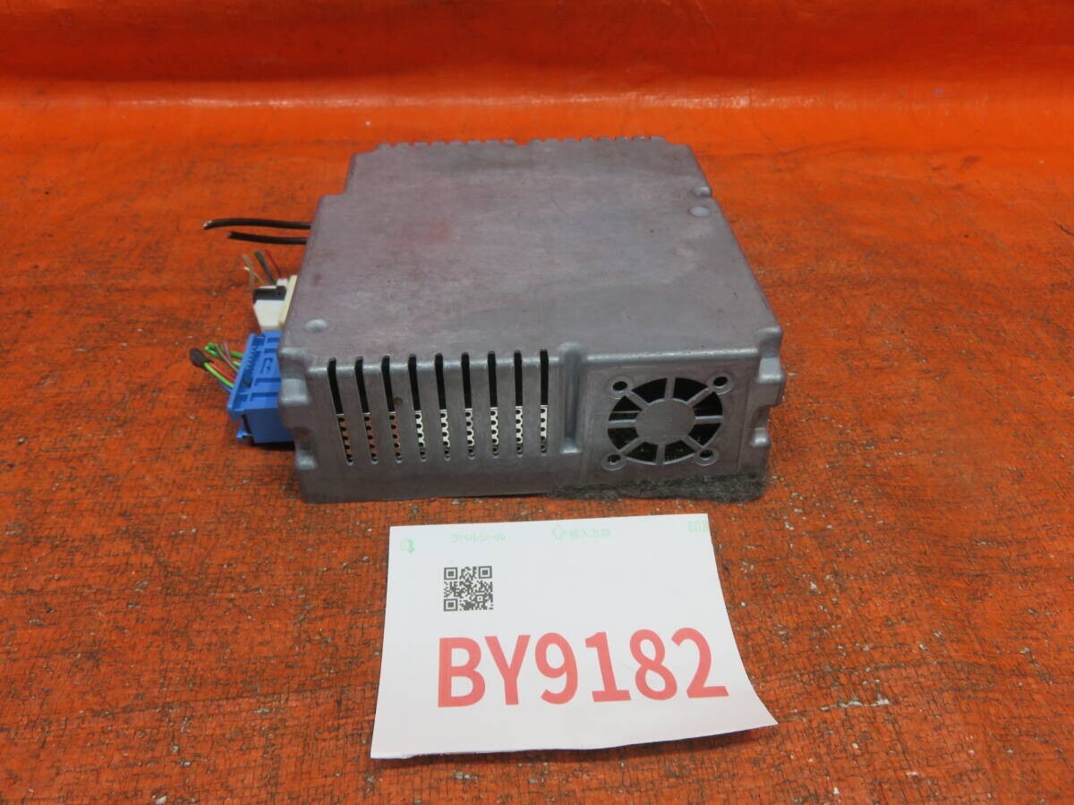 BY9182 保証付/動作OK BMW E60 E61 525i 530i 5シリーズ TVチューナー/ビデオ モジュール/純正 BMW 9127386の画像2