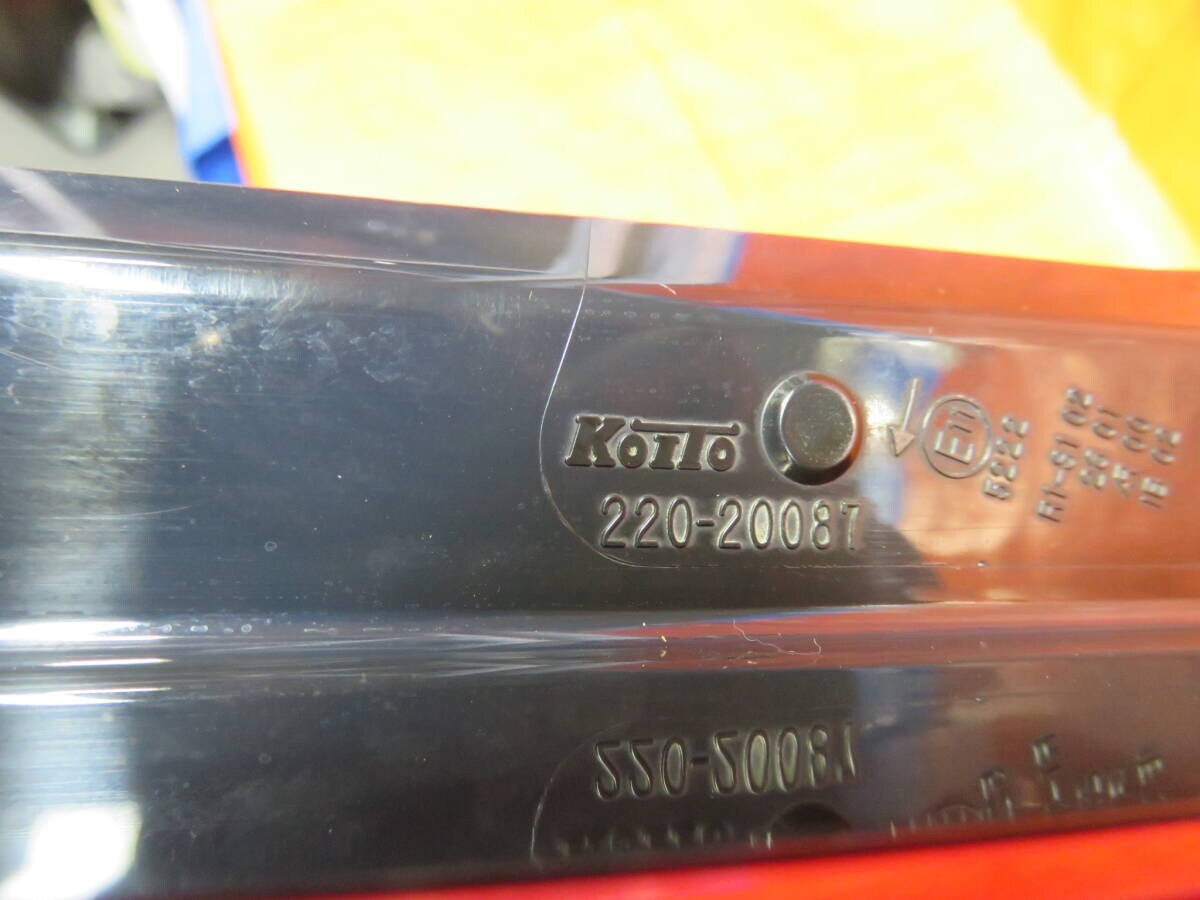 LA4097* лампочка-индикатор OK Subaru Impreza GVF/WRX STI задние фонари / задний фонарь финишная отделка левый и правый в комплекте / оригинальный KOITO 220-20087 / GVB