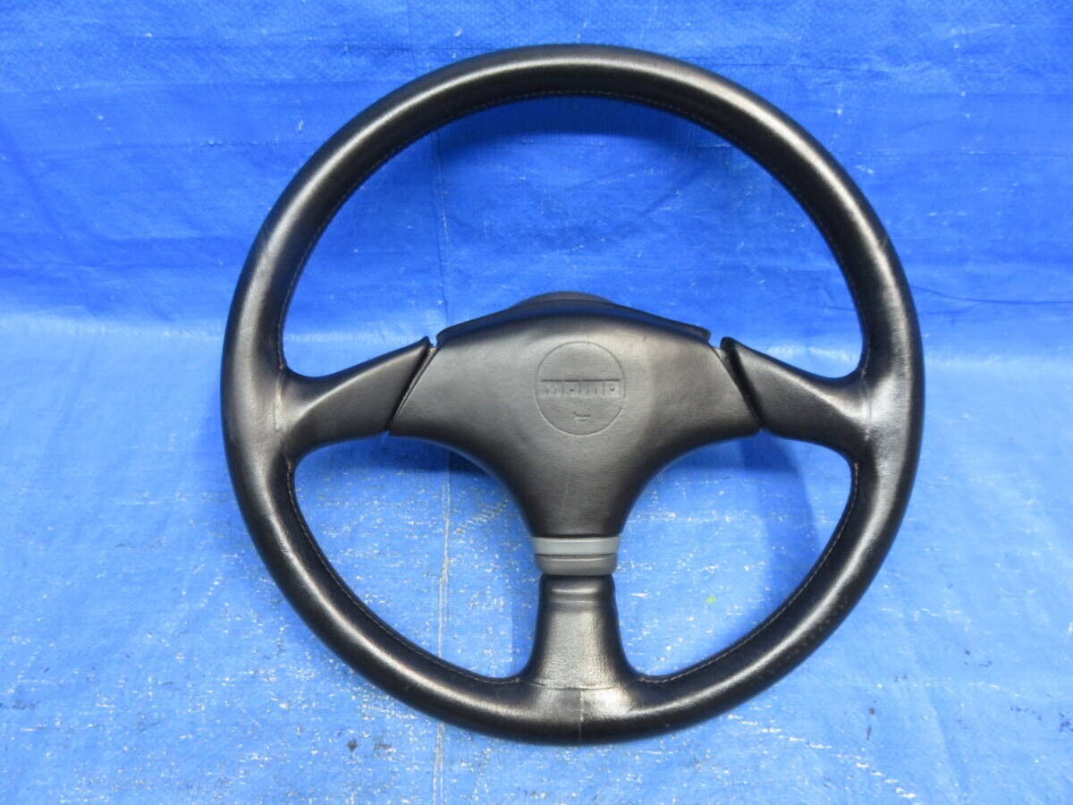 LA6608* スバル BC5 レガシィ/RSターボ レザーハンドル MOMO 革巻きステアリング/純正 BF5 BFA BF3　※小傷_画像1