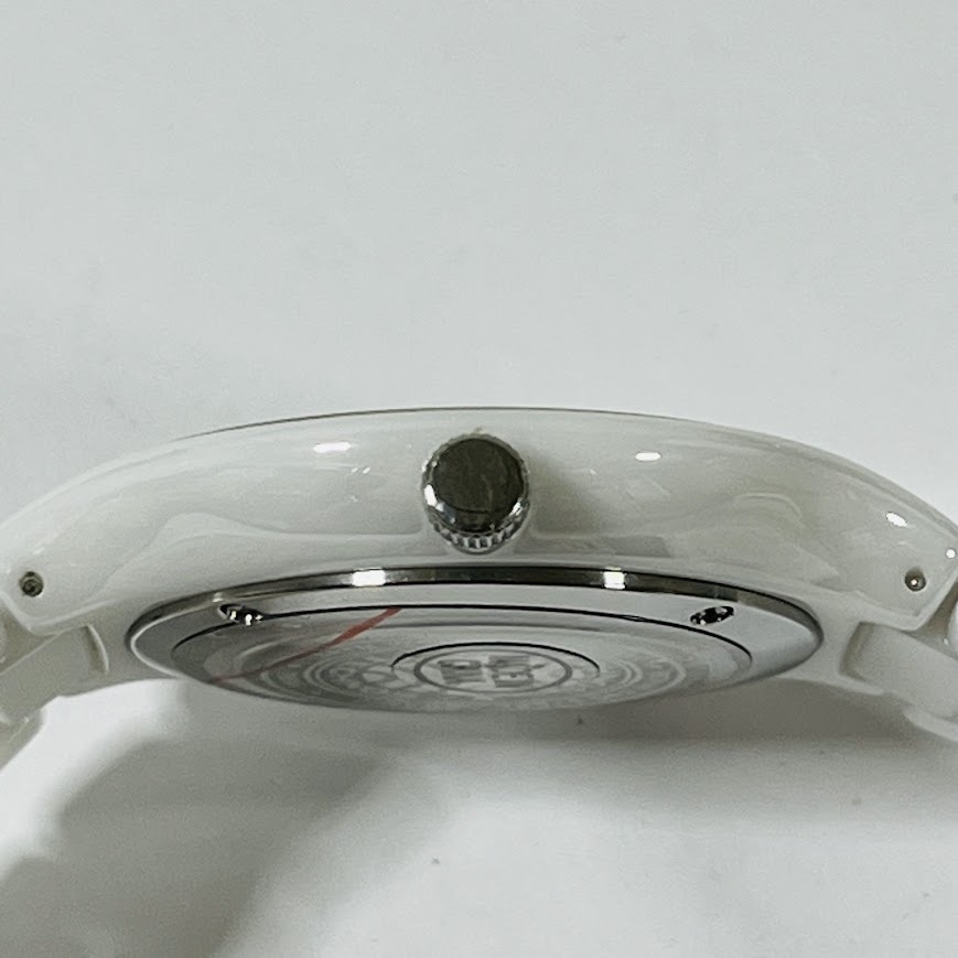 ★TECHNOS★　テクノス　セラミック　ホワイト　T6595　クオーツ　美品　動作未確認　_画像3