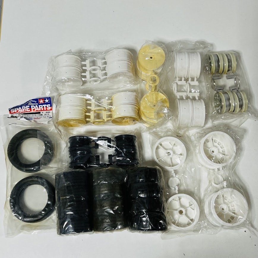 ★ラジコンパーツ・ミニ四駆★ まとめて タミヤ シャーシ ホイル サスアーム他 / ミニ四駆 パーツ 他 未開封多数_画像8