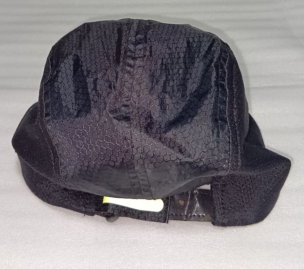 ☆adidas.com フリーサイズOSFZ 54-57cmキャップ帽子ぼうしスポーツ軽量アウトドア網目柄ブラック黒色リフレクターGLAYメッシュ アディダス_画像6