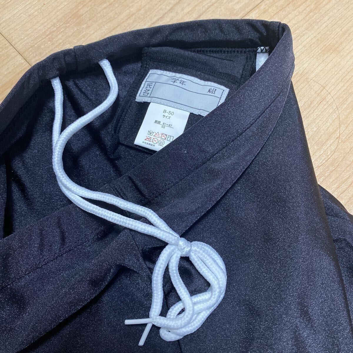 【新品ゆうパケット230円発送可】男子インナー付きトランクス水着ブラックM お互い評価ナシにて_画像2