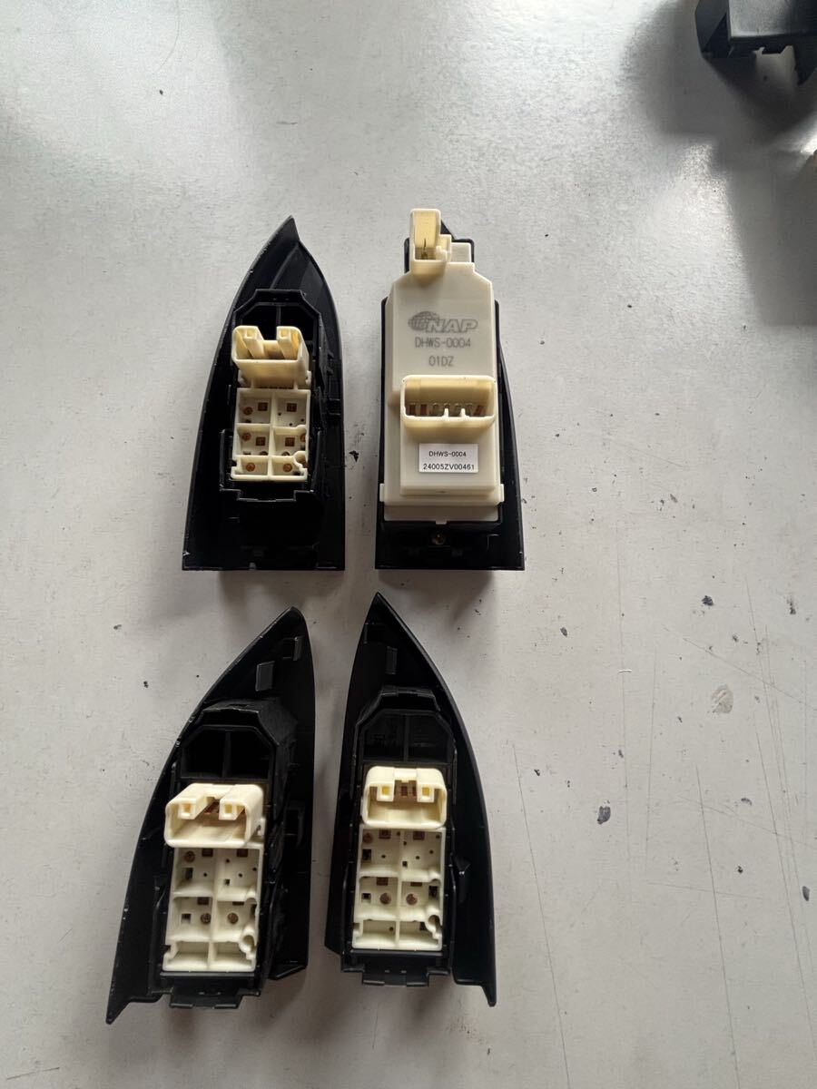 ②12+4ピン用 パワーウィンドスイッチNAP製 ムーブ L150S L160S L152S ムーヴラテ L550S L560S 送料600円_画像2