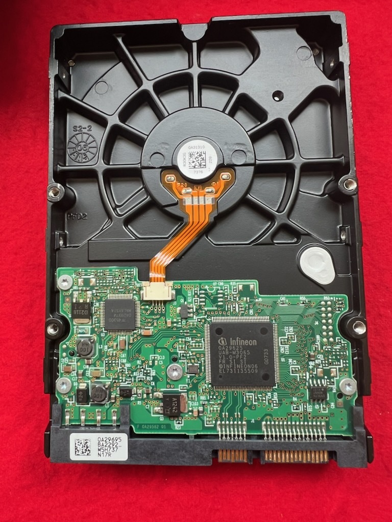 不良返金保証  HITACHI HDS721680PLA380 3.5インチHDD (AA87)_画像2