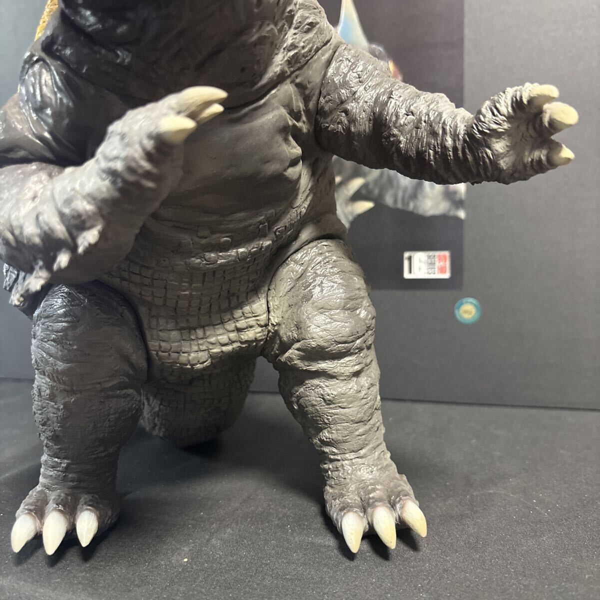 hgnr CCP 1/6特撮シリーズ ウルトラマン 怪獣 ネロンガ 2.0Ver._画像3