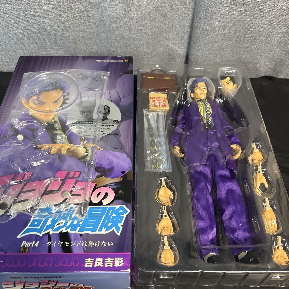 isgoo メディコムトイ リアルアクションヒーローズ RAH ジョジョの奇妙な冒険 Part4 ダイヤモンドは砕けない 吉良吉影_画像5